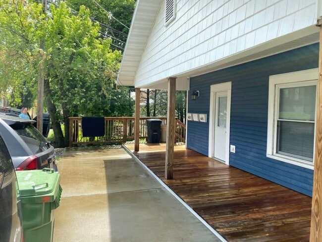 601 Clinton Ave, Unit 601 in Morgantown, WV - Foto de edificio - Building Photo