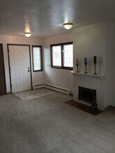 1910 Marthas Vineyard Cir in Anchorage, AK - Building Photo - Building Photo