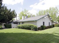Building Photo - Riverbelle Park Apartments in Sacramento, California