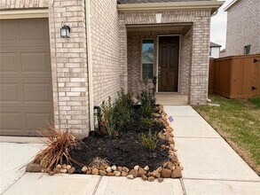 4897 Vida Vis Dr in Katy, TX - Foto de edificio - Building Photo