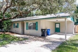 7317 Canal Blvd, Unit MAIN 1 in Tampa, FL - Foto de edificio - Building Photo