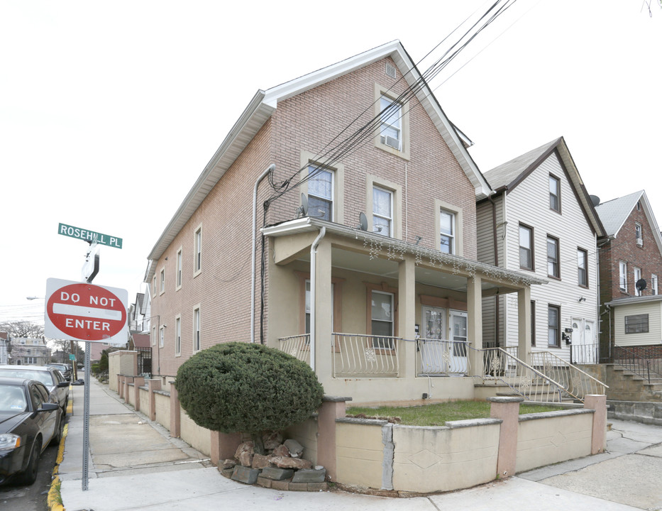 320 Rosehill Pl in Elizabeth, NJ - Building Photo