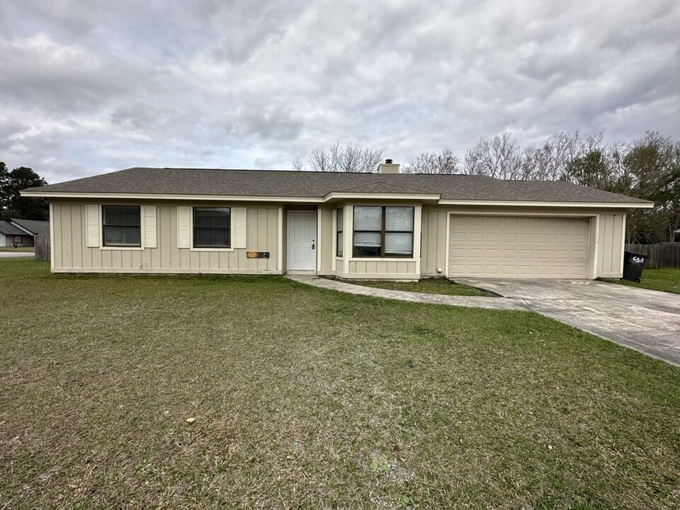 601 Kings Way in St. Marys, GA - Building Photo