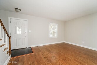 5579 Bruce Ave in Louisville, KY - Building Photo - Building Photo
