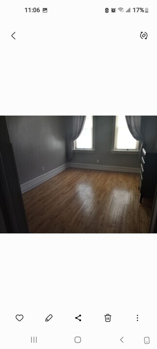 3405 S May St, Unit 1st floor in Chicago, IL - Building Photo