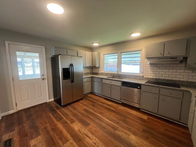property at 3380 Parc Chateau Ln