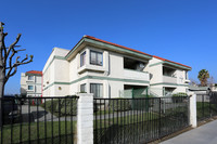 Placentia Garden Apartments in Placentia, CA - Building Photo - Building Photo