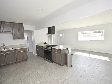 824 Arcadia Pl in National City, CA - Building Photo - Building Photo