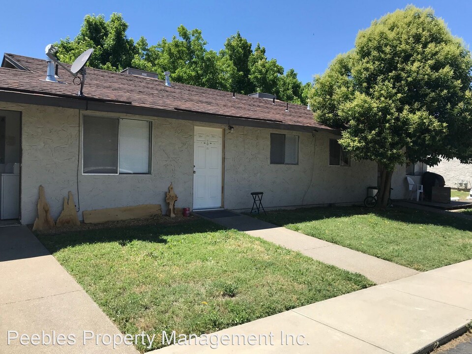 83 Mono Ave-Unit -#1 in Oroville, CA - Foto de edificio