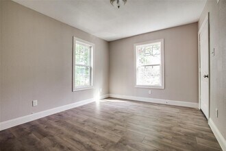 7135 Avenue C-Unit -4 in Houston, TX - Building Photo - Building Photo