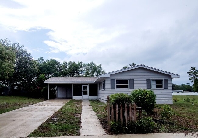 property at 4509 Collins Rd