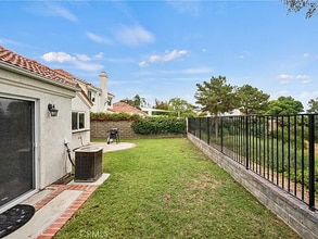 24320 Taranto Ave in Santa Clarita, CA - Building Photo - Building Photo