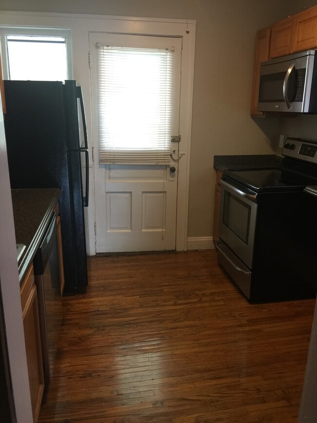 168 Hubbard Ave., Unit 168 Hubbard Ave in Columbus, OH - Building Photo - Building Photo