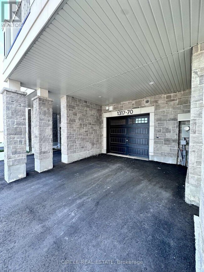 1317 Leriche Wy in Milton, ON - Building Photo - Building Photo