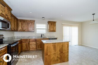 19122 Corbyn Ln in Smithville, MO - Building Photo - Building Photo