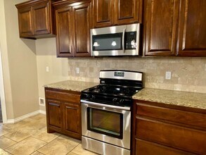 8016 NW 160th St in Edmond, OK - Building Photo - Building Photo