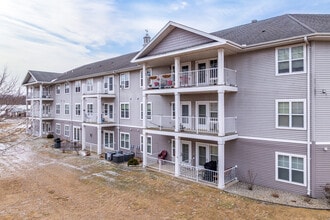 Glenderry Senior in Shawano, WI - Foto de edificio - Building Photo