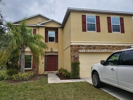6140 NW Butterfly Orchid Pl in Port St. Lucie, FL - Building Photo