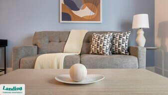 810 W St Johns Ave in Austin, TX - Building Photo