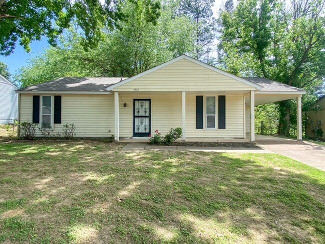 property at 3961 Stillwood Dr