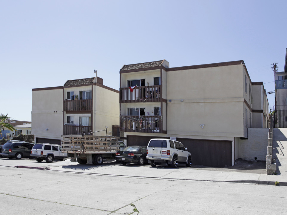 4236 50th St in San Diego, CA - Building Photo