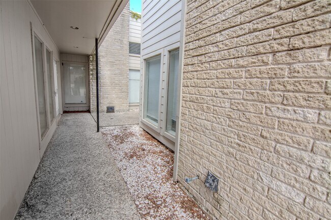 7838 Duffield Ln in Houston, TX - Building Photo - Building Photo