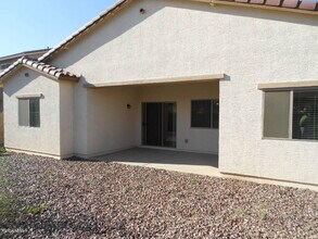 2751 E Ficus Way in Gilbert, AZ - Building Photo - Building Photo