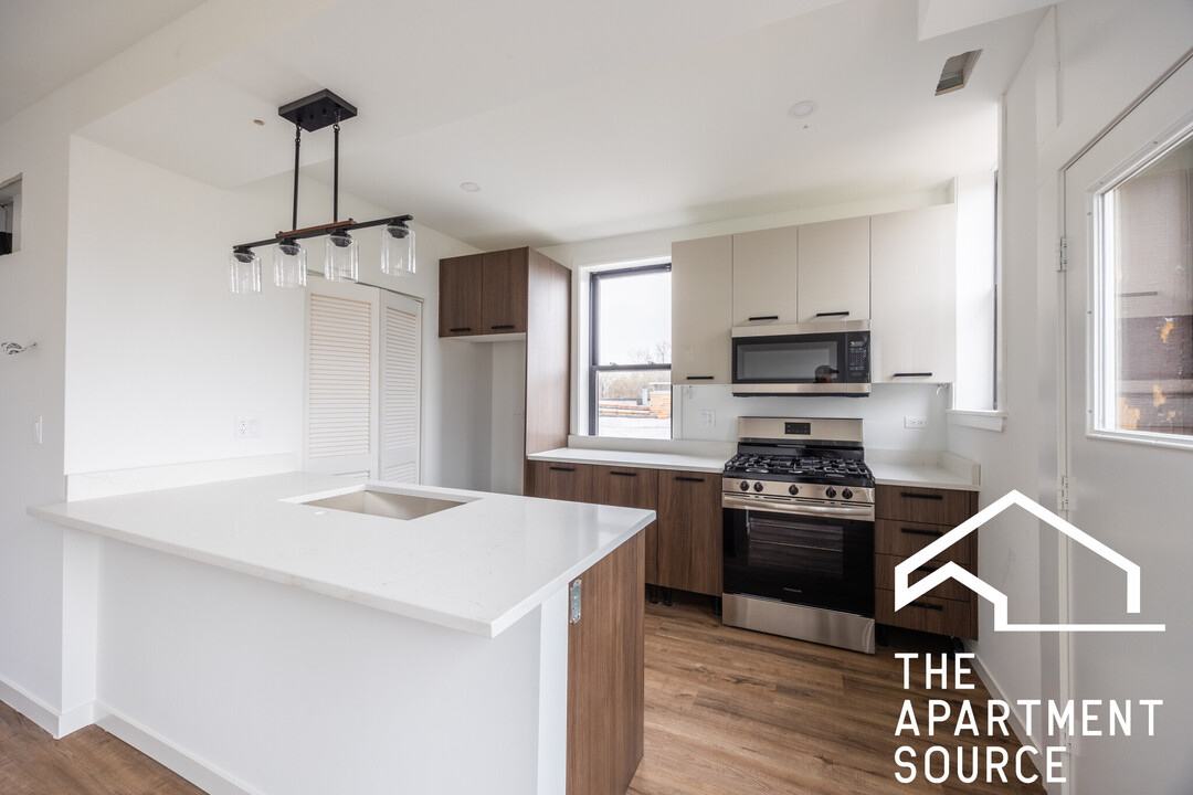 4410 N Greenview Ave, Unit 3 in Chicago, IL - Building Photo
