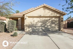 15237 N Gil Balcome Ct, Unit 3107 in Surprise, AZ - Building Photo