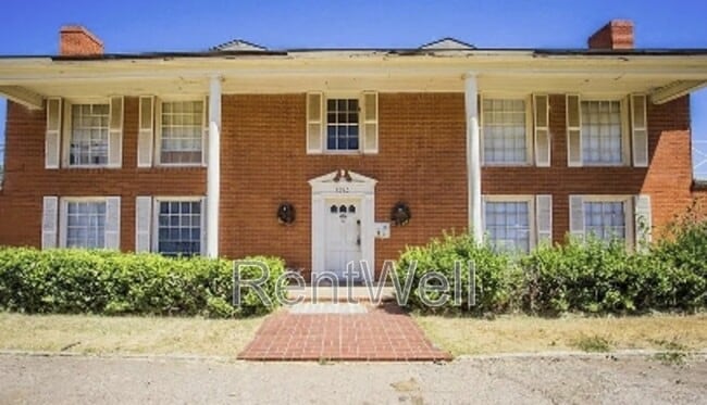 property at 1310 65th Dr
