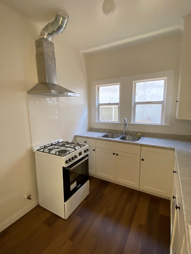 1417 S Gaffey St, Unit 1417 in San Pedro, CA - Building Photo - Building Photo