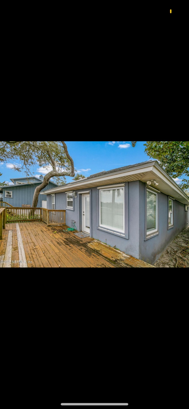 1853 Buccaneer Cir E in Jacksonville, FL - Building Photo - Building Photo