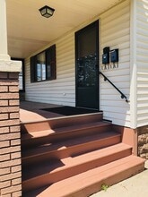 1805 Monroe St in Endicott, NY - Building Photo - Building Photo