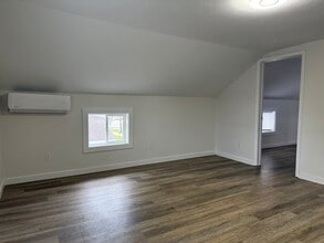 712 Elizabeth St in Mishawaka, IN - Building Photo - Building Photo