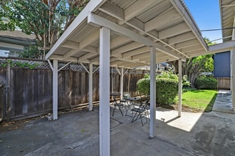 833 Maryann Dr in Santa Clara, CA - Building Photo - Building Photo