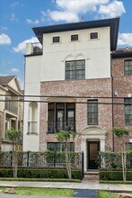 1521 Oakdale St in Houston, TX - Foto de edificio - Building Photo
