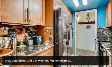 10145 W 25th Ave, Unit 74 in Lakewood, CO - Foto de edificio - Building Photo