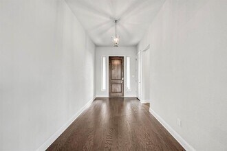 1813 Mazarro Dr in Leander, TX - Building Photo - Building Photo