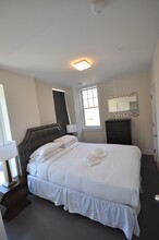 671 Massachusetts Ave, Unit #671 -3 in Boston, MA - Building Photo - Building Photo