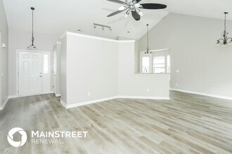 13001 Peacock Ln in Charlotte, NC - Building Photo - Building Photo