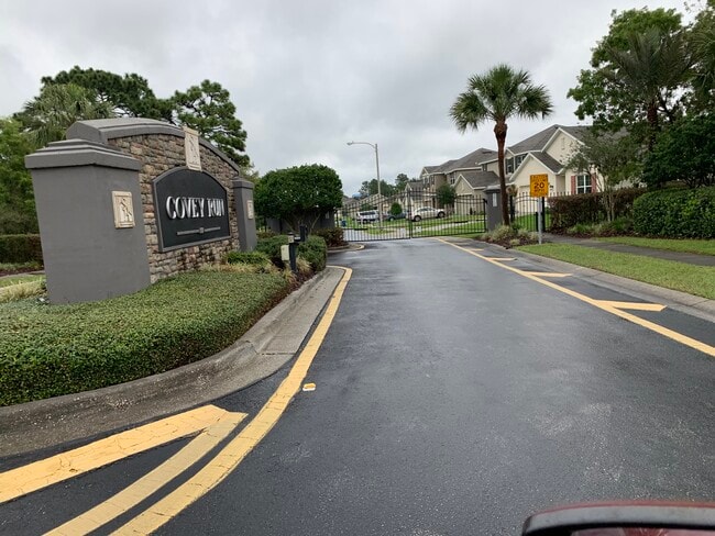 3915 Bramblewood Loop in Spring Hill, FL - Building Photo - Building Photo