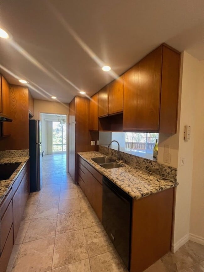 property at 5706 Baltimore Dr