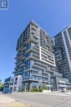 2087 Fairview St in Burlington, ON - Building Photo - Building Photo