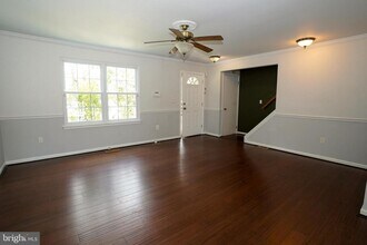 7862 Centergate Ct in Pasadena, MD - Building Photo - Building Photo