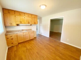 819 Dana Pl in Greensboro, NC - Building Photo