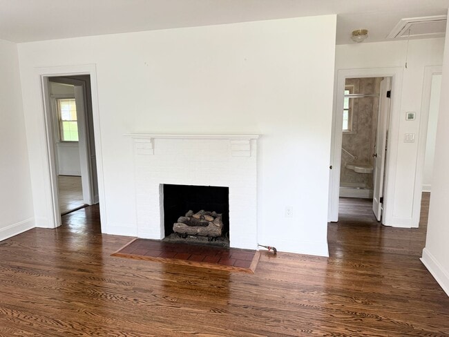 1121 Chestnut Hill Dr in Lynchburg, VA - Building Photo - Building Photo