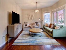 24 Britton St in Jersey City, NJ - Building Photo