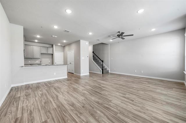 3521 Brentwood Dr in Denton, TX - Foto de edificio - Building Photo