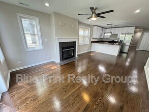 5438 S Indiana Ave in Chicago, IL - Building Photo - Building Photo