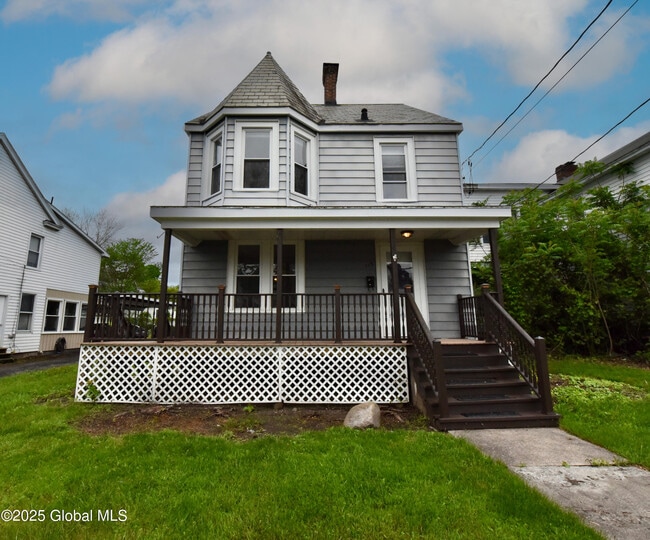 property at 113 N 3rd Ave